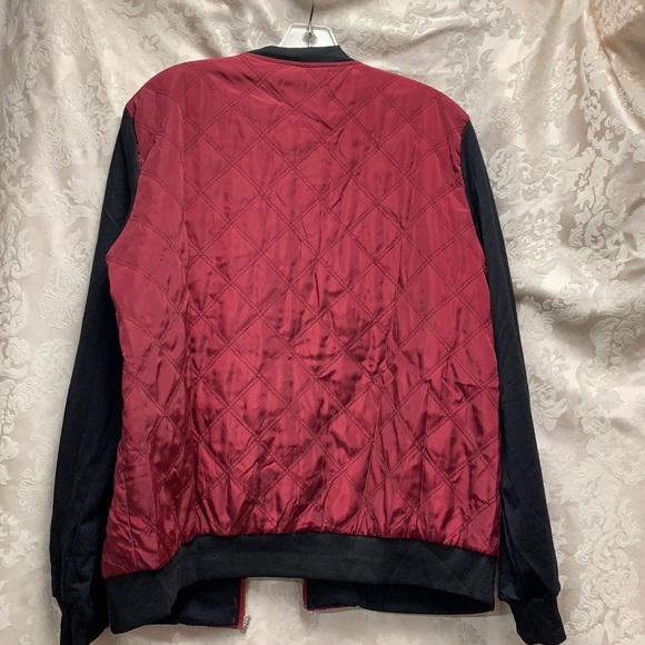 Black and Maroon Quilted Fashion Jacket 3XL on Tag its a Chinese coat size xl. - Picture 5 of 5